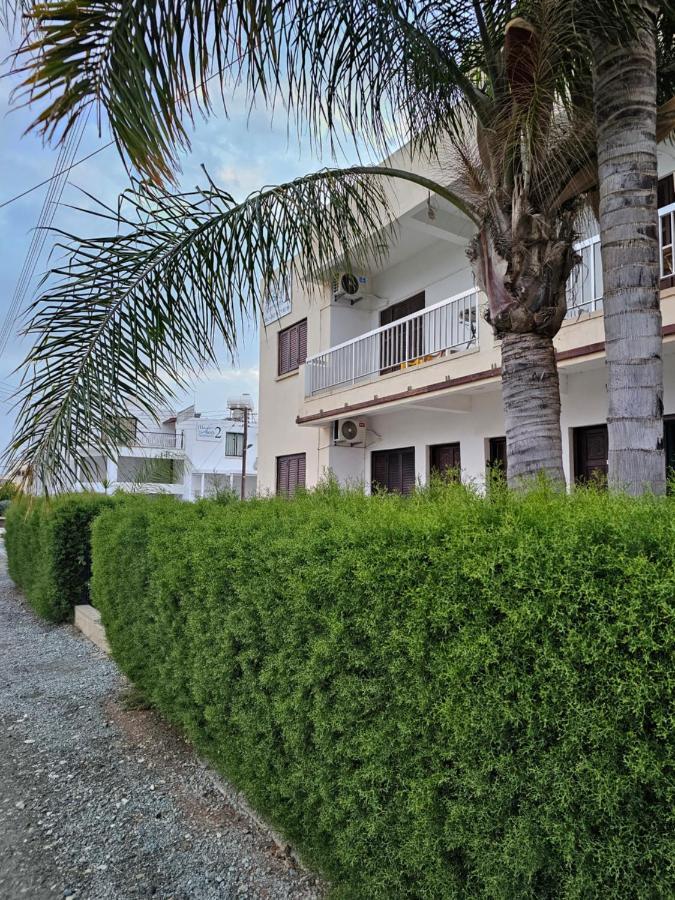 Sea Apartments Larnaka Exterior foto