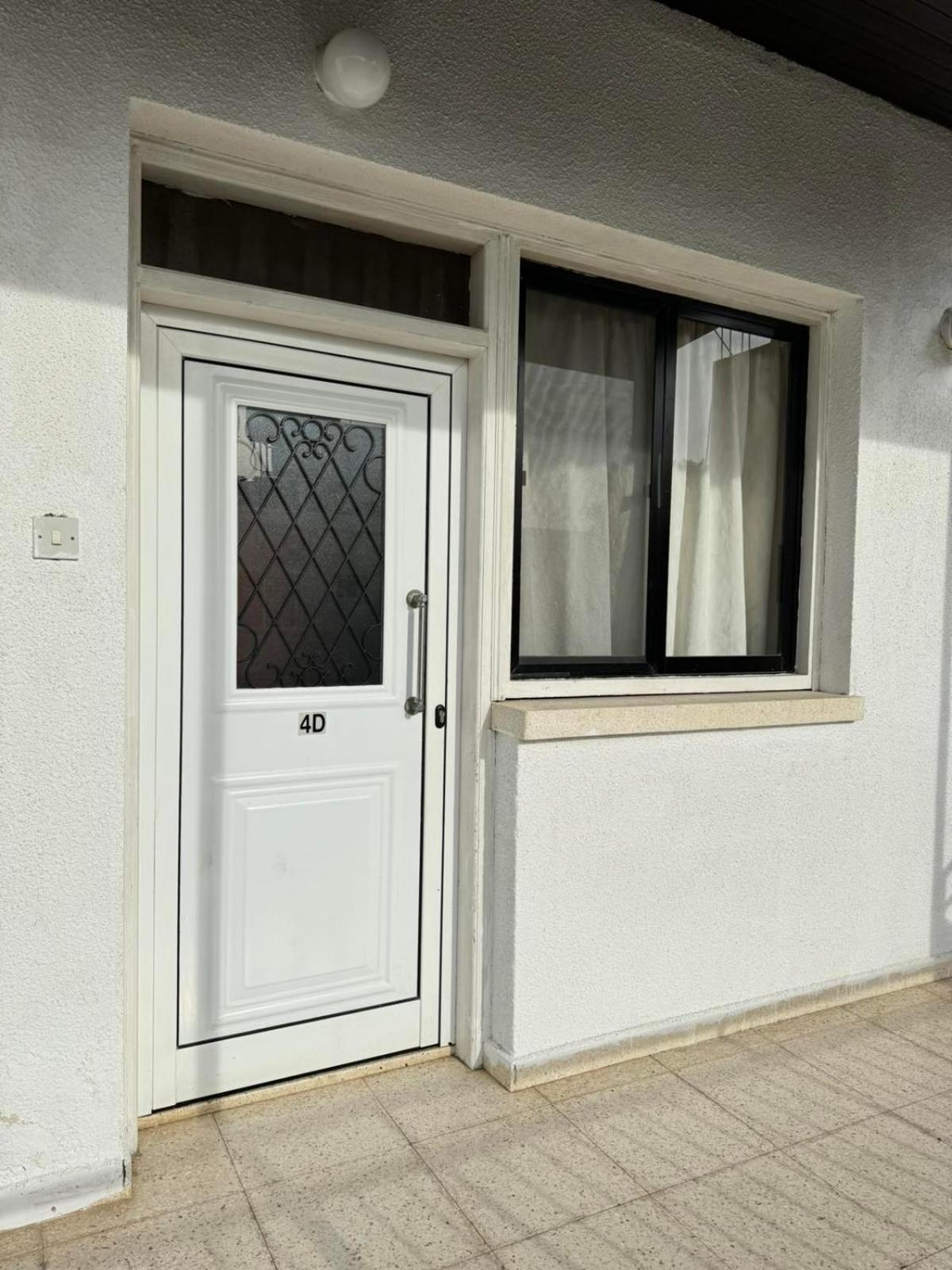 Sea Apartments Larnaka Exterior foto